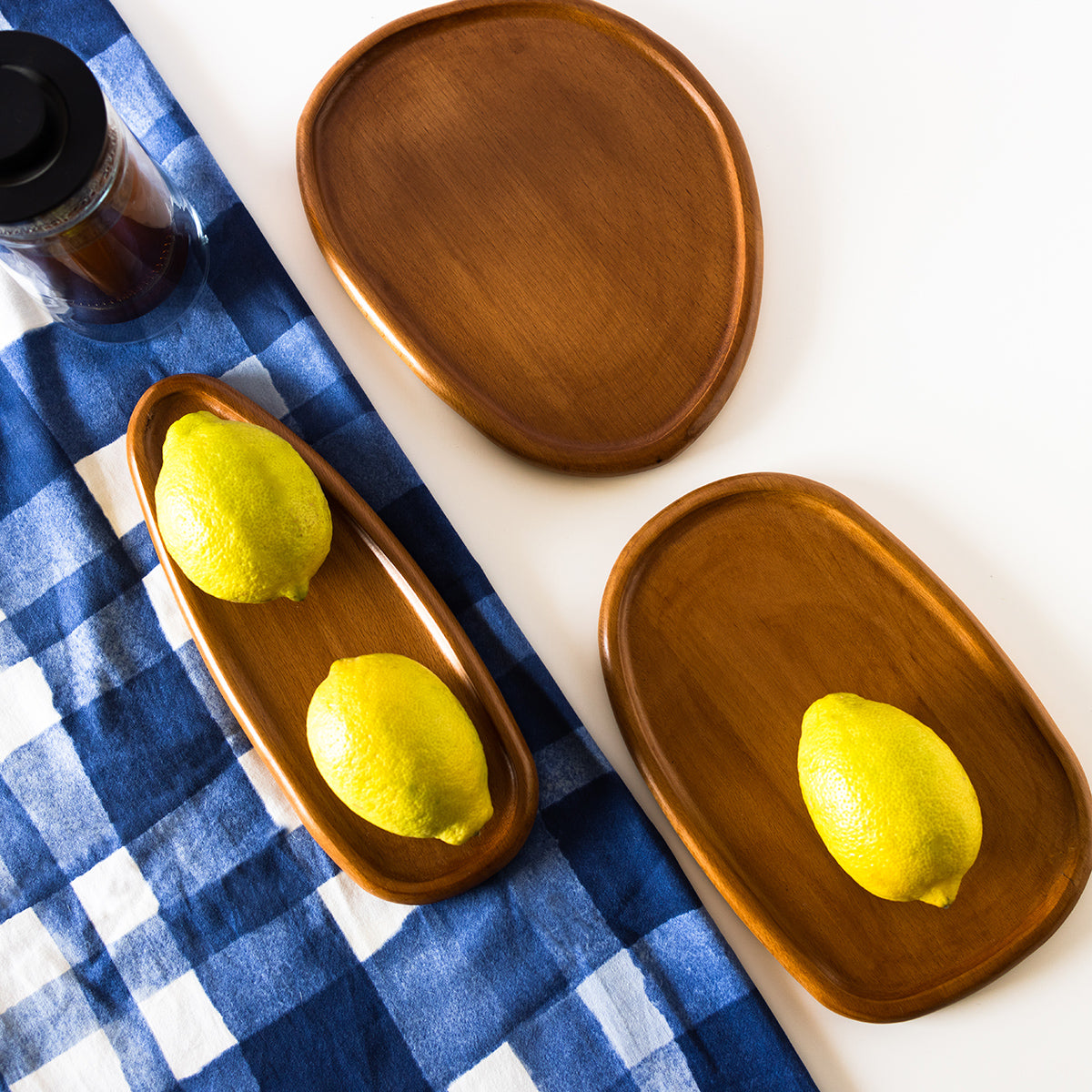 Pebbles Set of Plates