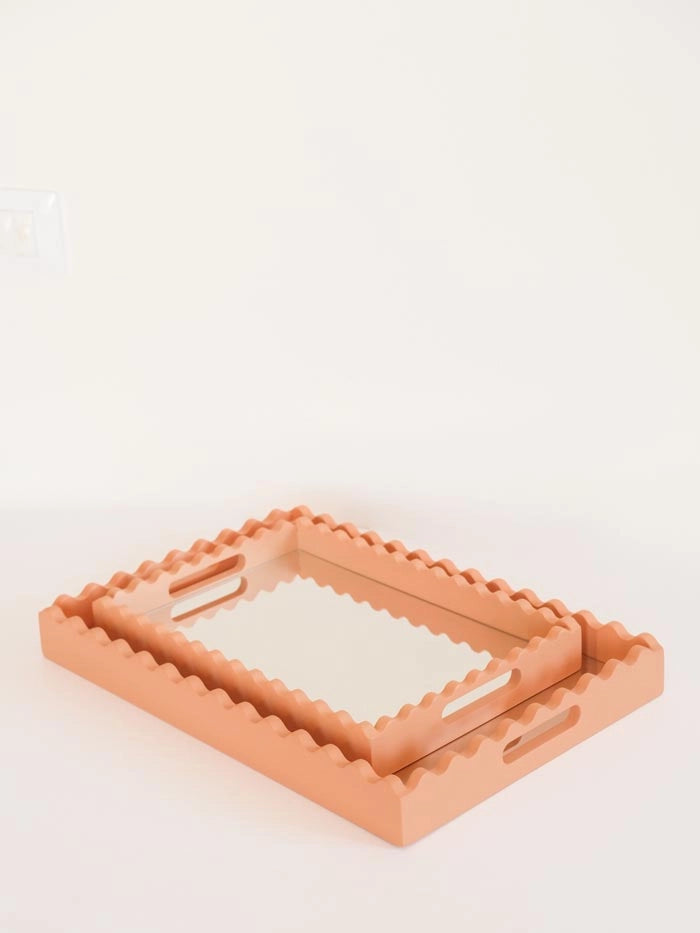 Fine Scallop Serving Tray