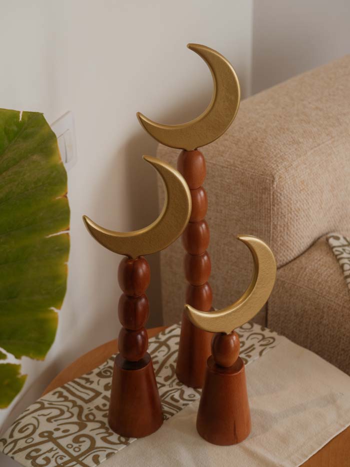 Crescent Stand Trio – Tabletop Decor