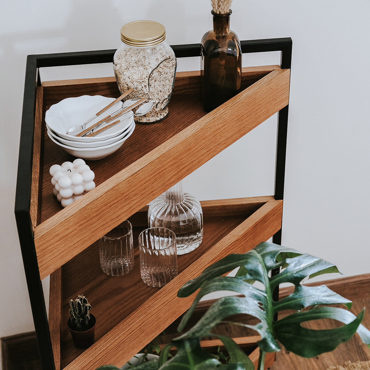 T.Trolley Table