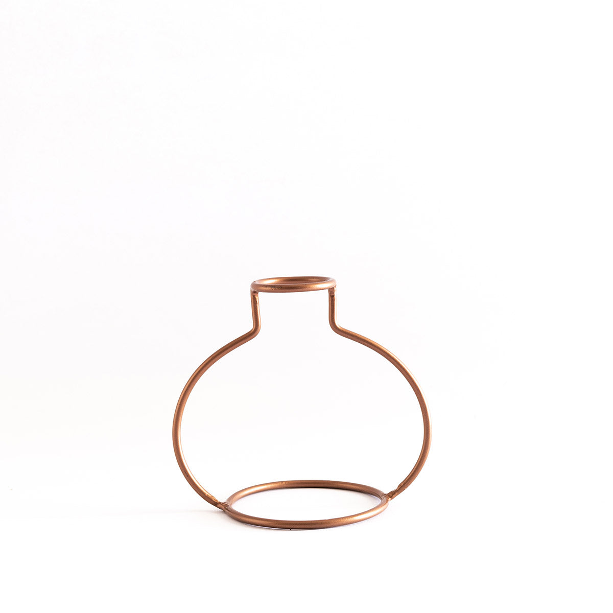 Outline Vases